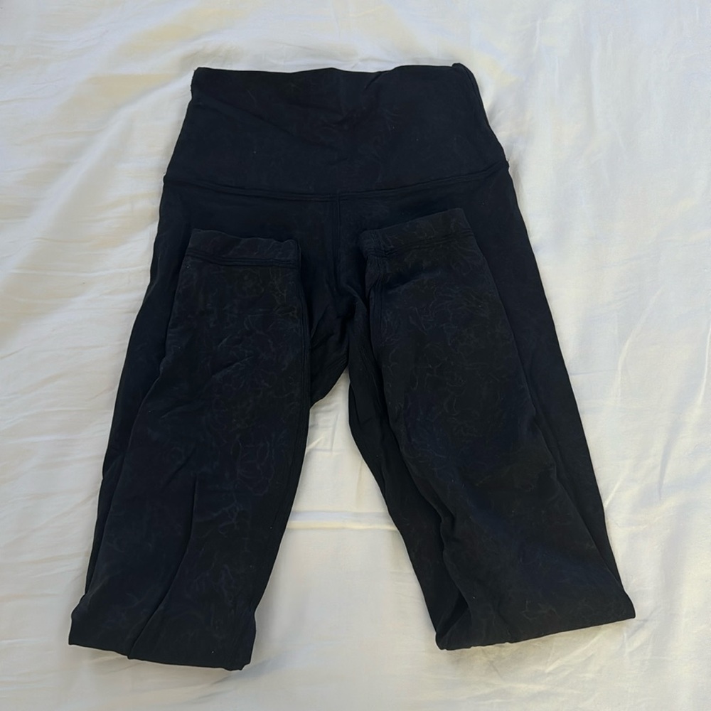 Lulu align black